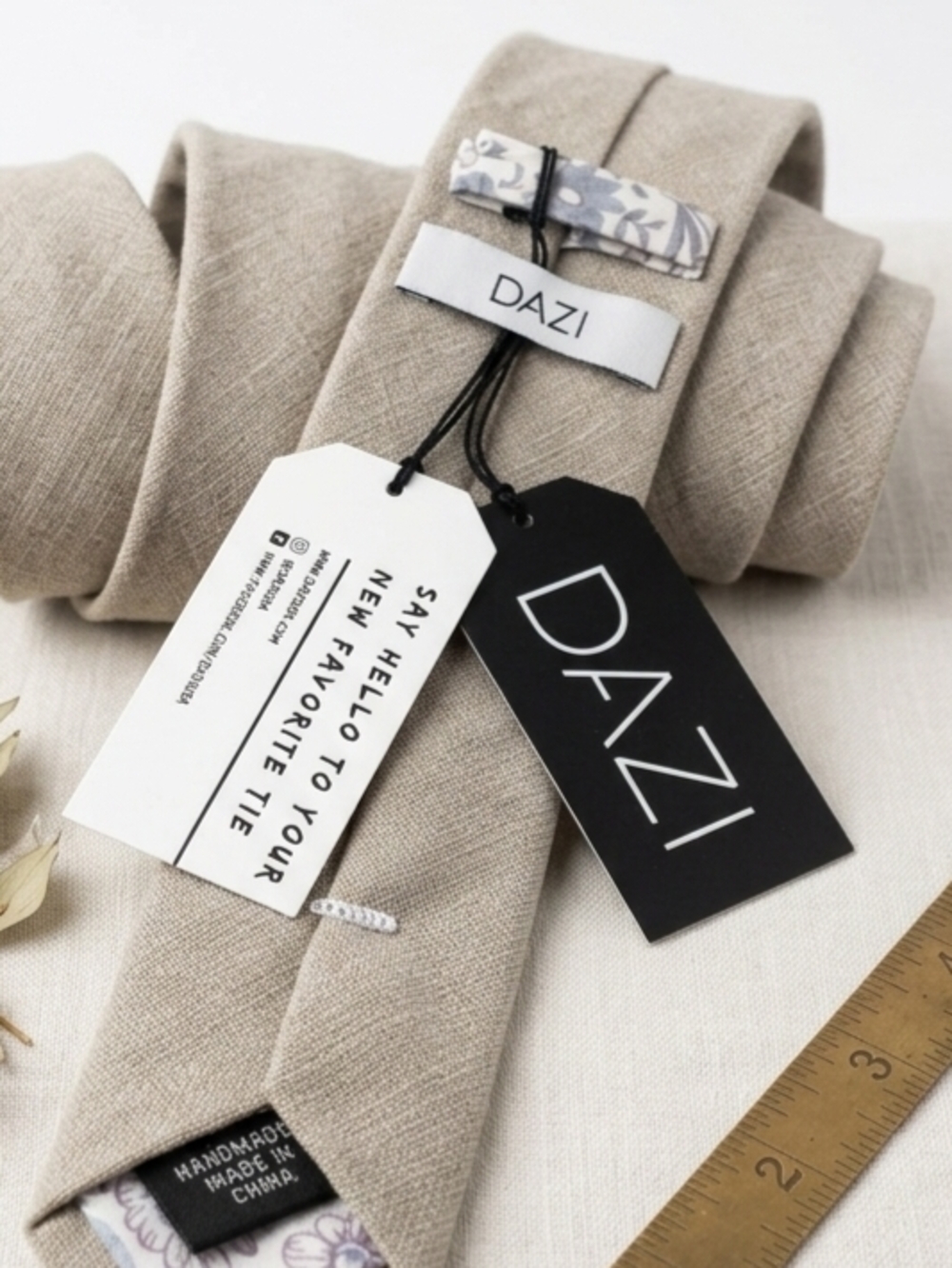 NWT DAZI Skinny Tie - Oatmeal Linen Blend - Floral Detail